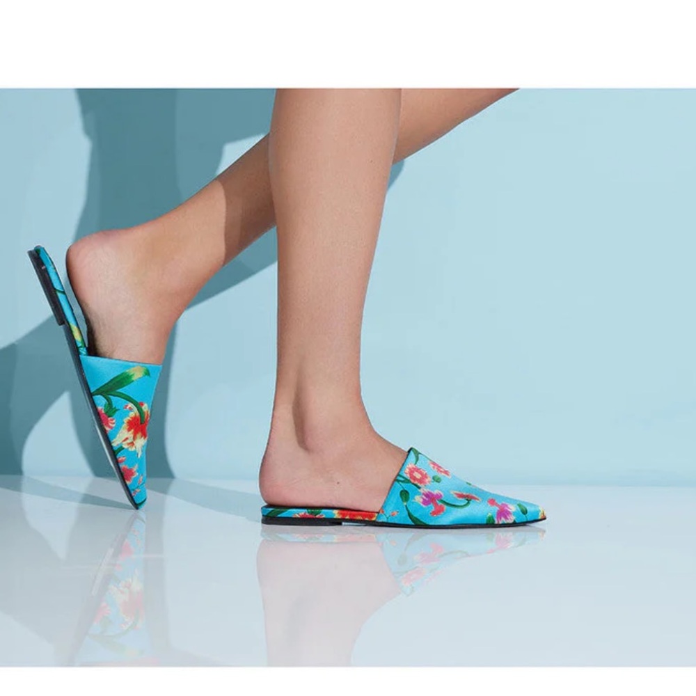 Natori Women's Floral Blue Mules